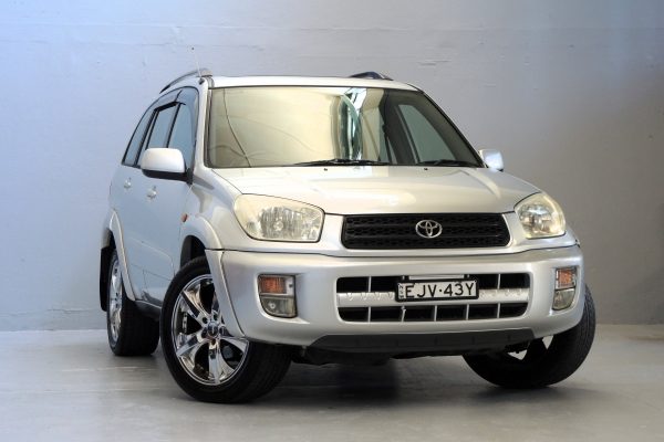 The Good CAr Garage Toyota RAV 4 9