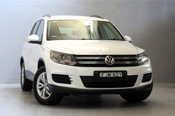 The Good Car GArage VW Tiguan Wagon 10